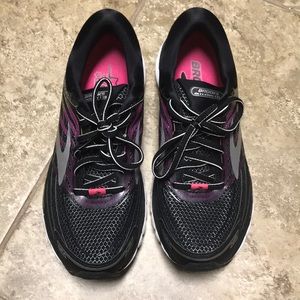 Brooks Glycerin 15 running shoes